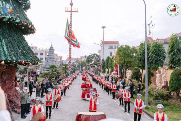ao_hoi_trong_cong_giao